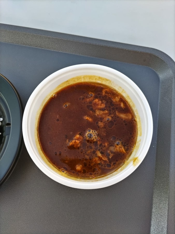 黒毛和牛すじカレー(甘口)を食べました☆