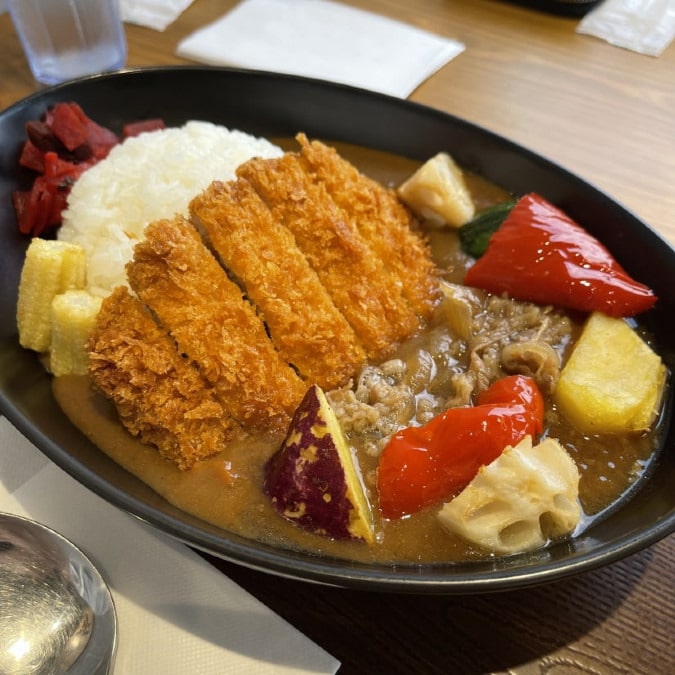 3種(スタンダード・ココナッツ・スパイス)から選べるカレー屋さん
