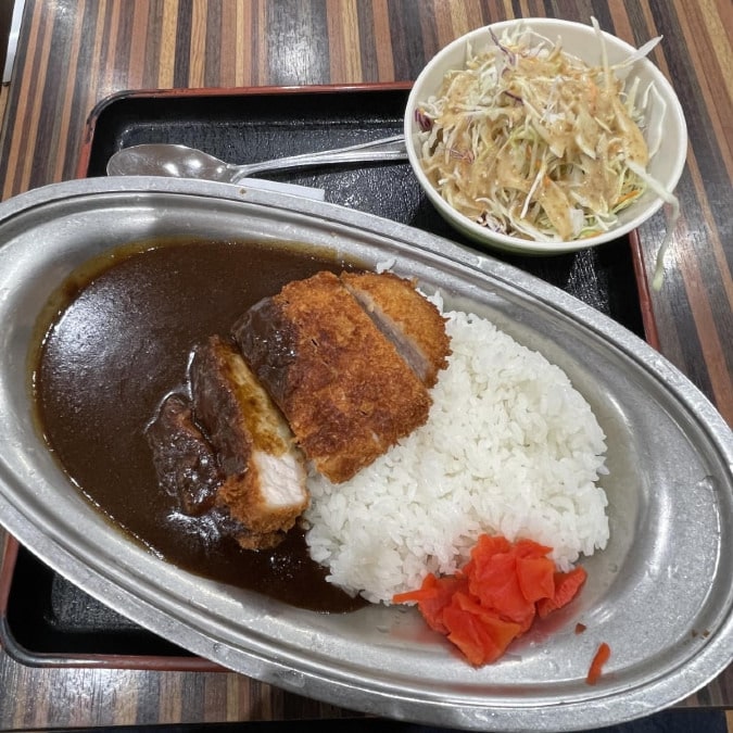 土山サービスエリアの「土山カツカレー」