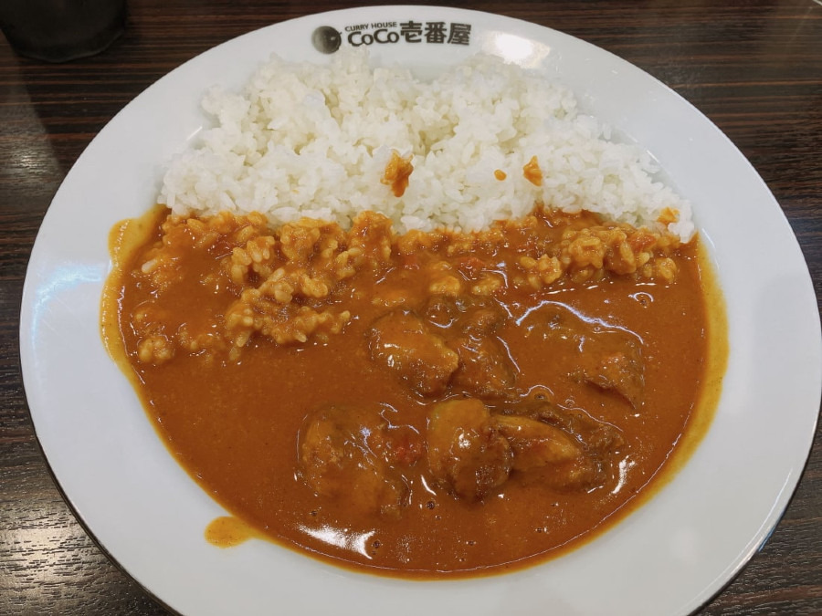 タンドリーチキン入り「バターチキンカレー」