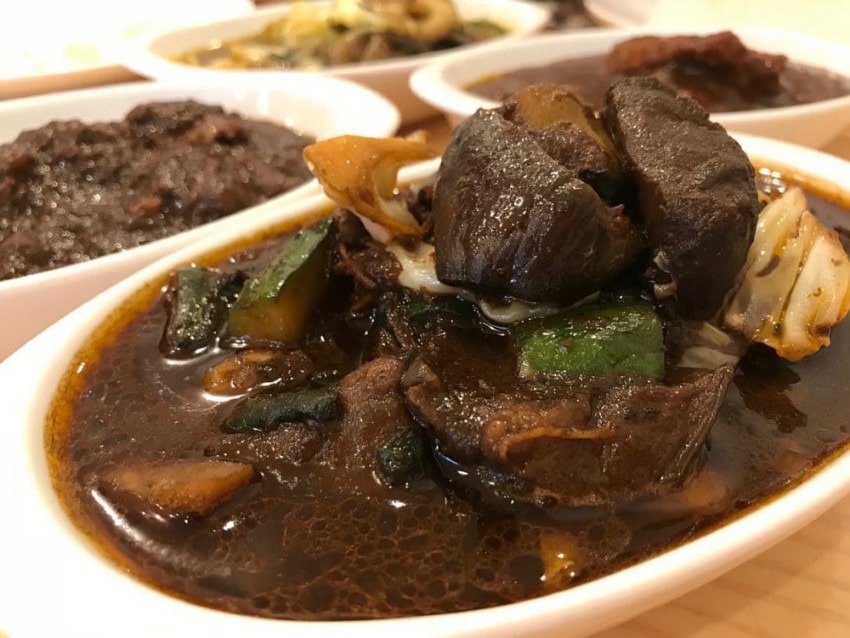 カレー専門店MOTO CURRYです。