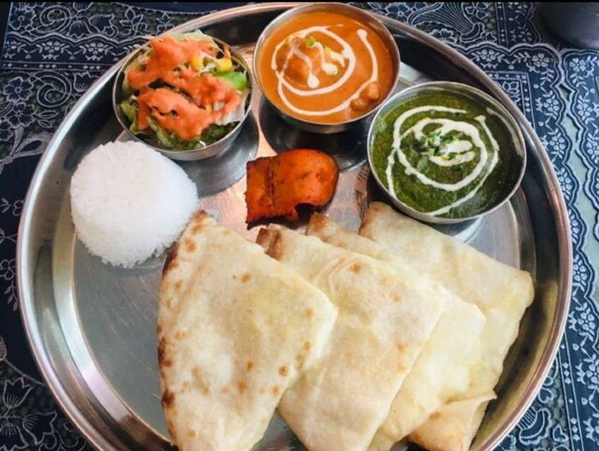 ゆったり過ごせるインドレストラン