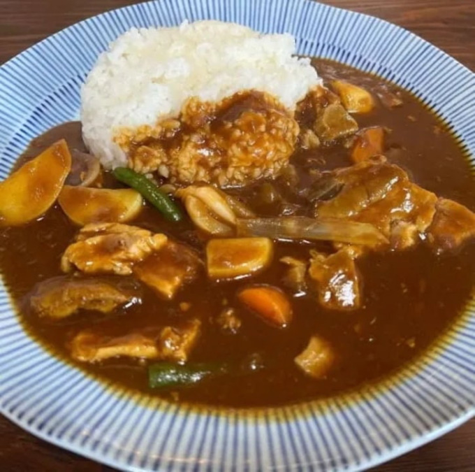 味深く佐賀牛の甘みが甘辛く仕上がってます。