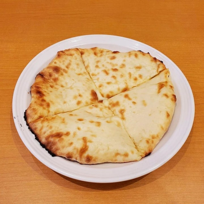 チーズナンの食べ放題が魅力的!