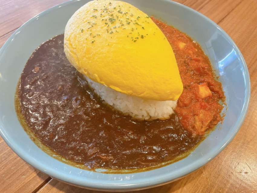 ココロもカラダもホッとになれるオムカレー
