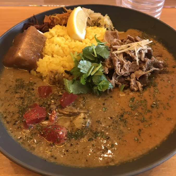 スパイスと出汁